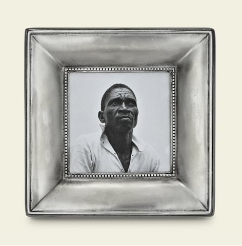 Match | Como Square Frame