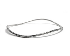 Matsu | Hammer Textured Oxidized Sterling 2 mm Bangle